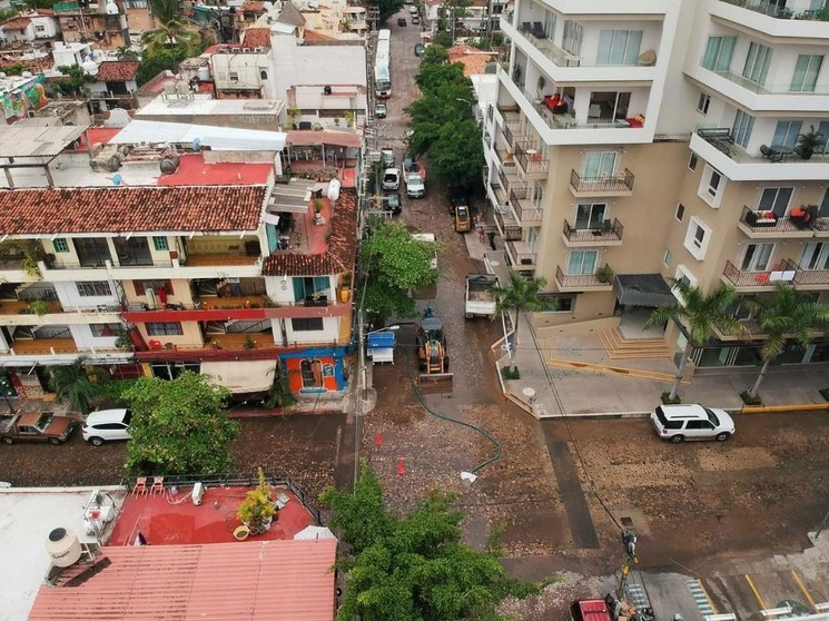 El hecho ocurrió el sábado 18 de julio en el fraccionamiento Fluvial Vallarta, en Puerto Vallarta, Jalisco. Foto Twitter @Seapal_Vallarta