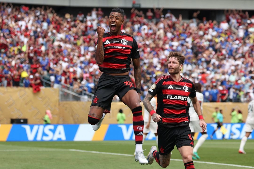 Bruno Henrique del Flamengo celebra su anotación ante Chelsea en duelo del Grupo D del Mundial de Clubes, en el estadio Lincoln Financial Field en Filadelfia, el 20 de junio de 2025. Foto 
