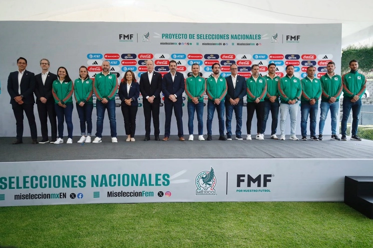Directivos de la FMF durante la presentación del proyecto de Selecciones Nacionales. Foto Cristina Rodríguez
