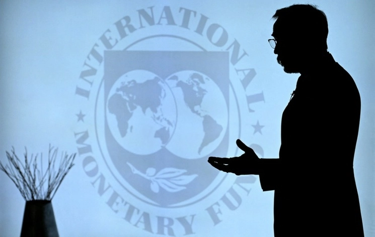 El Fondo Monetario Internacional instó a la Reserva Federal de EU y a otros bancos centrales del mundo a “mantener el rumbo”. Foto Afp/Archivo