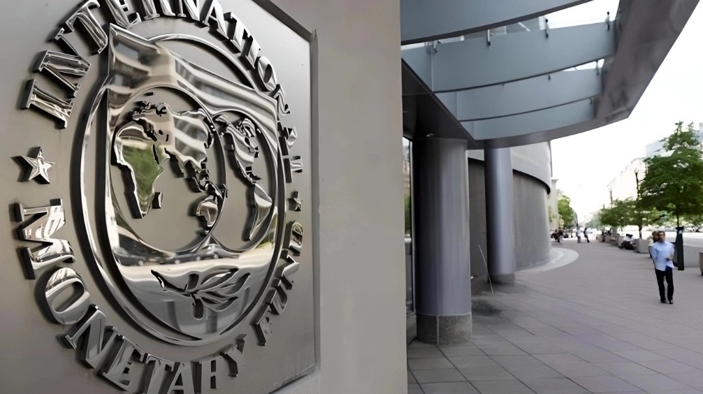 IMF calls on the US and China to resolve their commerce variations