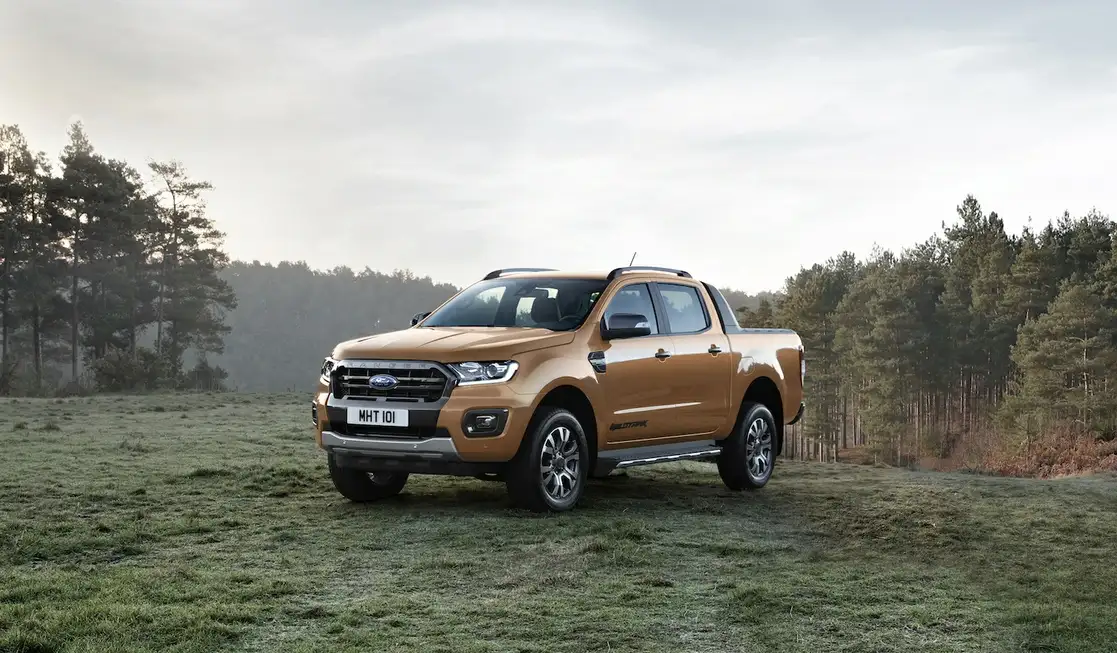 Su tracción 4x4 la hace ideal para no preocuparse por el camino ni el clima en el que se encuentre, introduciendo por primera vez un Motor 2.3L V4 Gasolina GTDI que genera 270 HP y 310 lb.pie de torque, volviéndola la unidad más potente del portafolio Ranger.
Fotos. Cortesía Ford de México.
