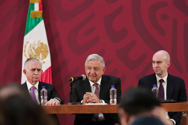 Imagen tomada de @lopezobrador_