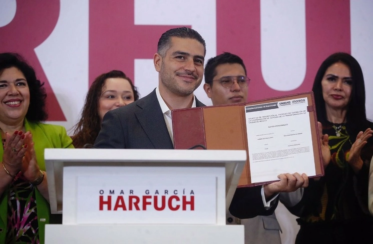 El ex secretario de Seguridad Ciudadana local, Omar García Harfuch, se registra como aspirante a coordinar los trabajos de la 4T en Ciudad de México, el 25 de septiembre de 2023. Foto Cristina Rodríguez
