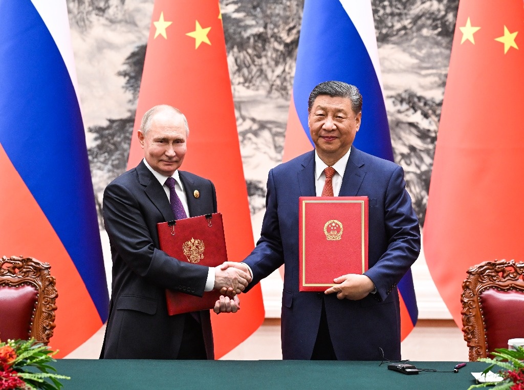 Xi Jinping and Putin strengthen ties within the face of the US’ “damaging and hostile course”