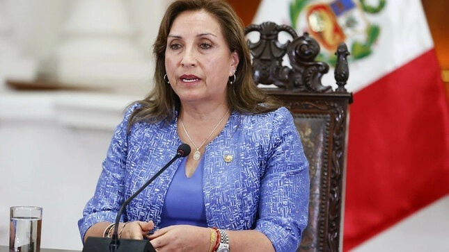 Boluarte alegó que los actos de la Fiscalía vulneraron sus derechos constitucionales a la debida motivación de resoluciones y desnaturaliza la inmunidad presidencial. Foto Europa Press