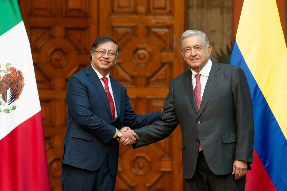 Andrés Manuel López Obrador y Gustavo Petro estrechan hermandad entre los pueblos de México y Colombia. Foto Presidencia