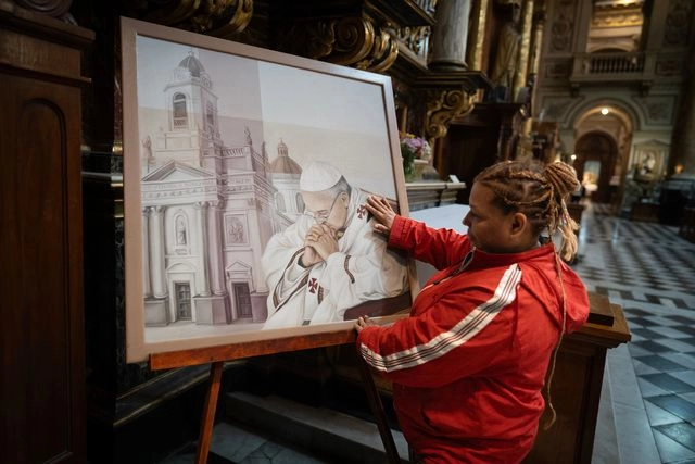 El Papa Francisco fue un apasionado del cine, en específico del género neorrealismo italiano. Su trayectoria inspiró a muchos artistas. Foto 