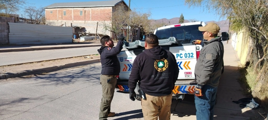La Comisión Estatal de Protección Civil alertó que estas condiciones climatológicas pueden ocasionar tolvaneras en los tramos carreteros de Chihuahua a Ciudad Juárez, de Chihuahua a La Junta, y en partes de Carichí, Guachochi, Balleza, Nonoava, San Francisco de Borja, Camargo y Parral, por lo que se pide extremar precauciones al momento de transitar por estas rutas. Foto @CEPC_Chih