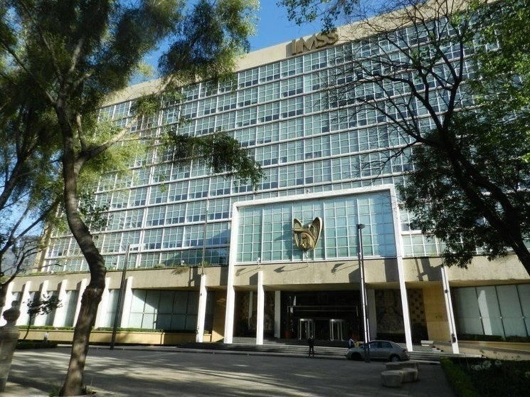 Oficinas centrales del Instituto Mexicano del Seguro Social, en la CDMX. Foto Facebook @IMSSmx / Archivo
