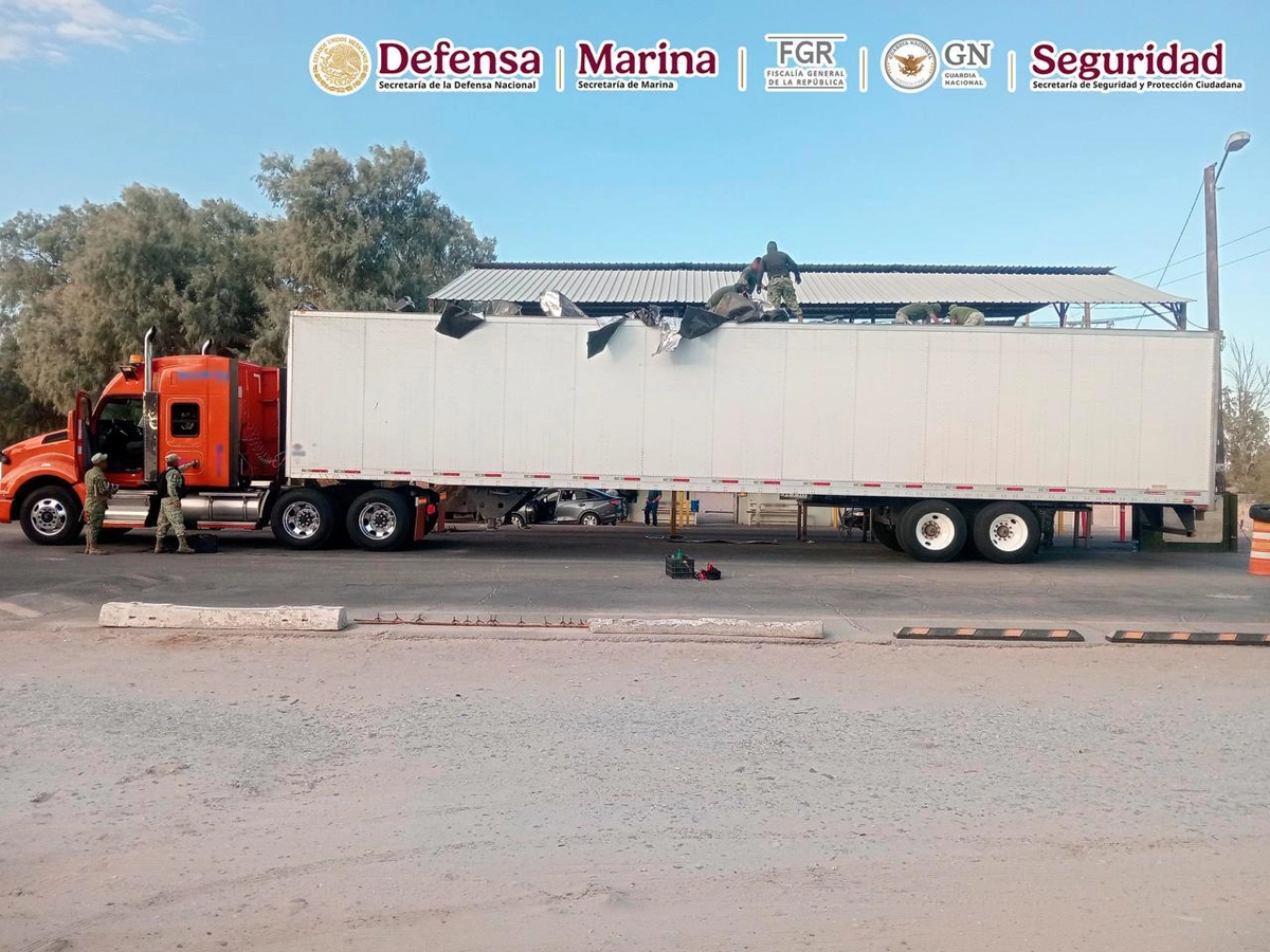 El conductor de la unidad fue detenido y junto con la droga y la unidad, quedó  a disposición del agente del Ministerio Público para que se  determine su situación legal.