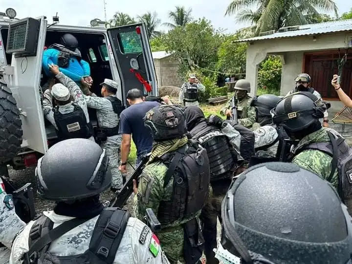 La Jornada - Fuerzas federales rescatan a ocho secuestrados en Chiapas