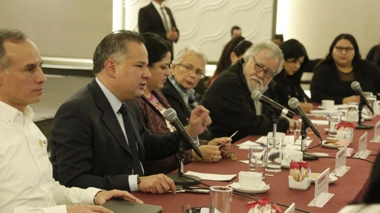 El subsecretario de Salud, Hugo López-Gatell; el titular de la UIF, Santiago Nieto; la secretaria de Cultura, Alejandra Frausto; la titular de Goberanción, Olga Sánchez y el subsecretario de DH, Alejandro Encinas. Foto Twitter @SEGOB_mx