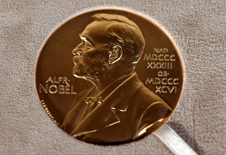 En octubre serán anunciados los ganadores del Premio Nobel; la ceremonia de entrega se realizará el próximo 10 de diciembre. Foto Ap
