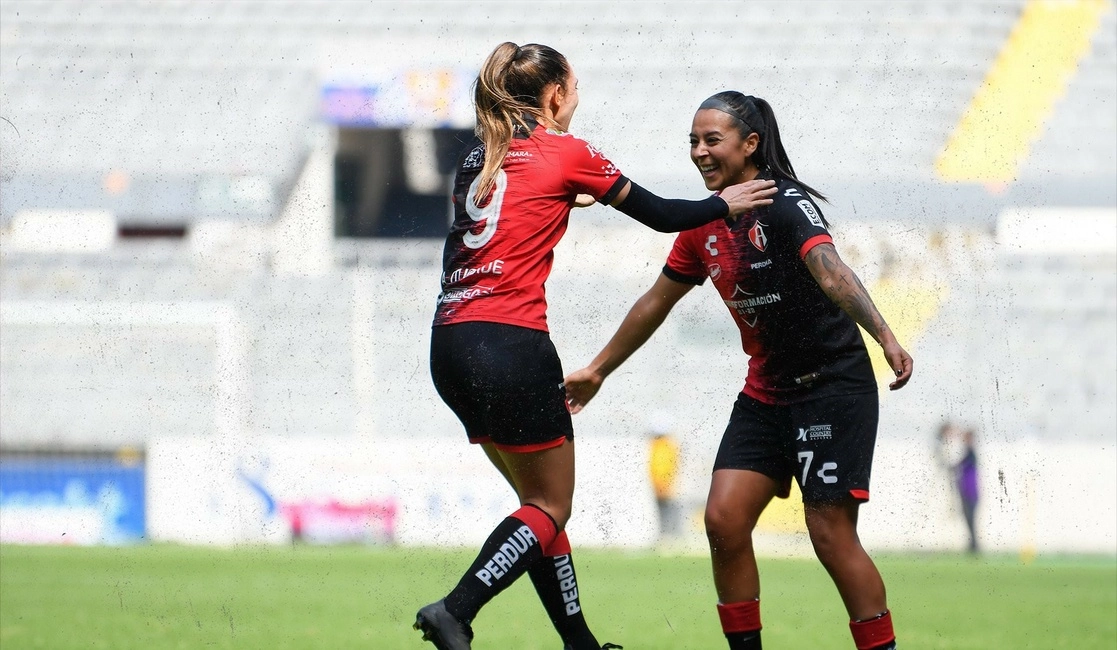 El gol de las rojinegras lo hizo Adriana Iturbide. Foto @AtlasFCFemenil