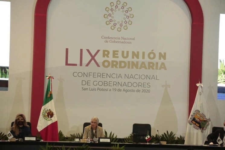Los integrantes del gabinete de salud abordarán hoy con la Conago la modificación que el lunes se hizo al semáforo de riesgo Covid para alcanzar un equilibrio entre la reapertura económica en los estados según las actividades productivas de cada entidad y la salud, para evitar rebrotes de Covid-19. Foto tomada de la cuenta en Twitter @M_OlgaSCordero
