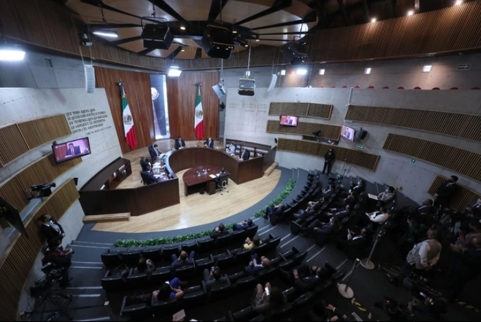 Sala de sesiones del Tribunal Electoral del Poder Judicial de la Federación. Foto Roberto García Ortiz / Archivo
