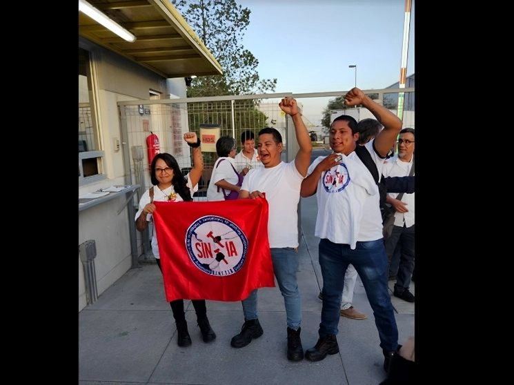 Sindicalizados celebran los resultados en la elección de su representación. Foto cortesía SINTTIA 