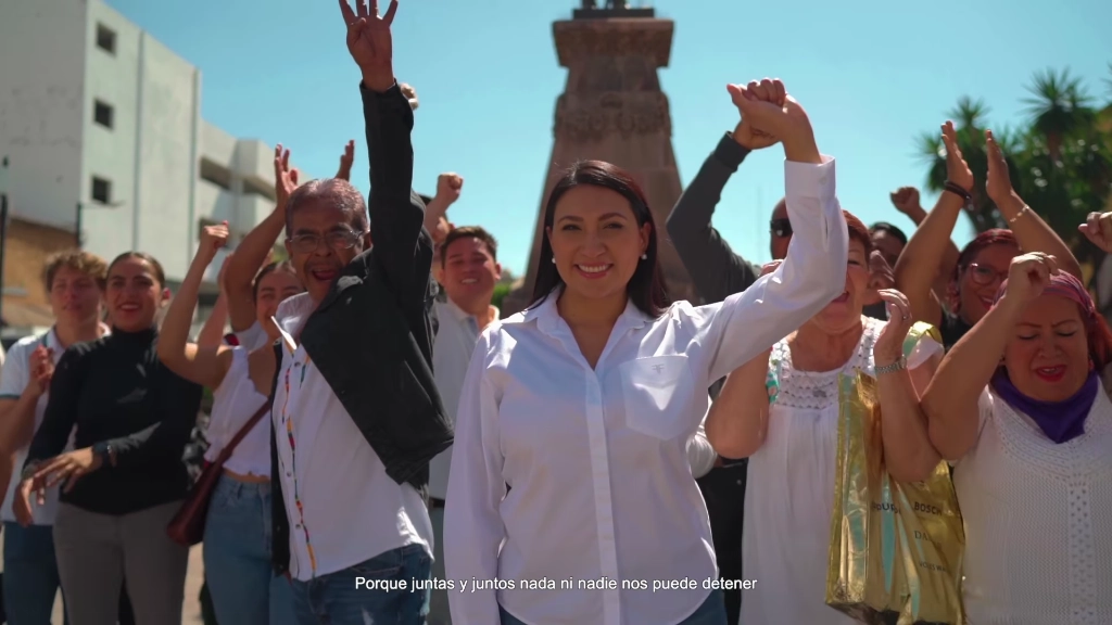 “Lo que hemos vivido en Celaya desde hace más de 20 años, es una historia de atraso, de un mal gobierno que no ha sabido guiar a Celaya a una historia de éxito”, expuso Gisela Gaytán, candidata de Morena a la alcaldía, en un video difundido el domingo en su página de Facebook

