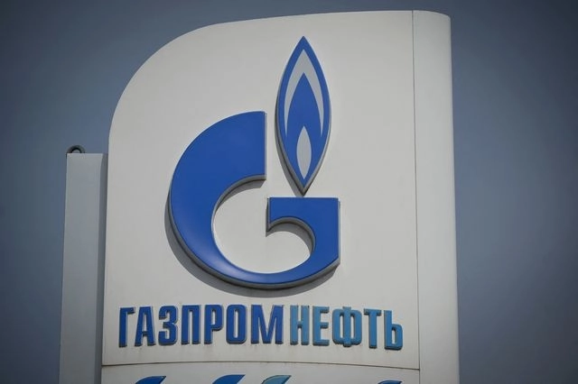 Estación de servicio del gigante ruso Gazprom en Moscú, el 11 de mayo de 2022. Foto Afp