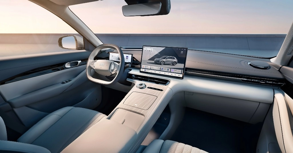 Geely está expandiendo el uso de la IA para sus vehículos que están por salir en los próximos años. Cortesía Geely