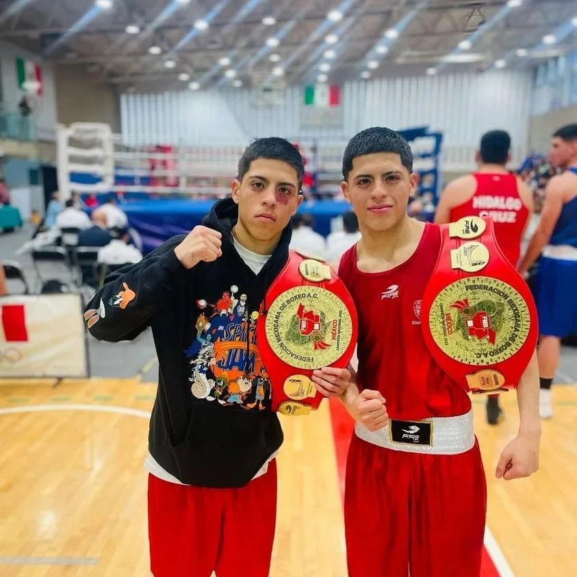 Ari y Andrey, de 18 años, son la nueva sangre del boxeo y quieren ser los primeros gemelos en representar a México en los Olímpicos. Foto @aribonilla656