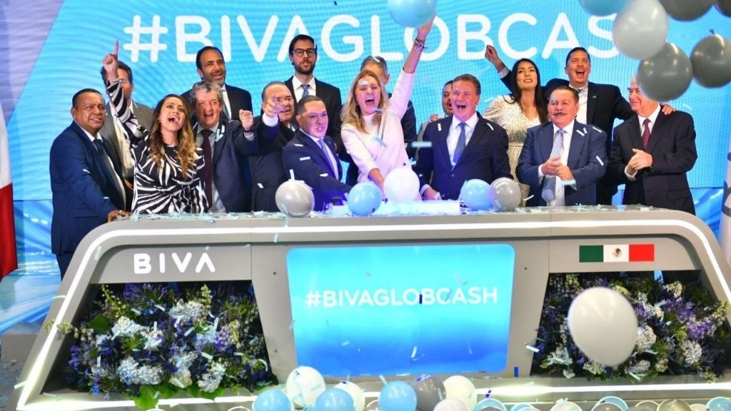 La salida a la Biva de Globcash se realizó por medio de listado sin oferta. Foto Tomada de X @BIVAMX