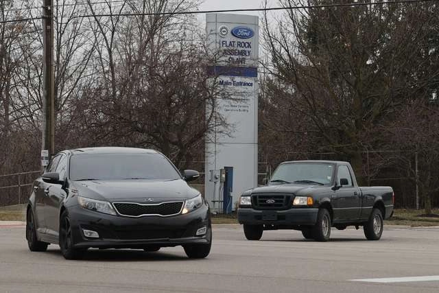 General Motors anunció la suspensión de sus plantas en México. Foto Afp