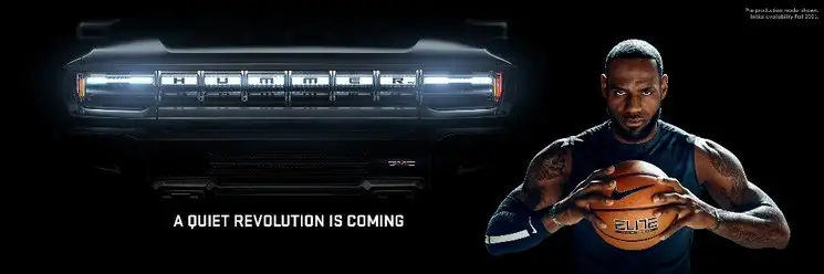 El GMC Hummer EV fue presentado parcialmente en un anuncio de televisión de 30 segundos durante el medio tiempo del Super Bowl, protagonizado por el basquetbolista estrella de la NBA LeBron James, el todoterreno más radical será el responsable de una “revolución silenciosa”.
Fotos Cortesía General Motors