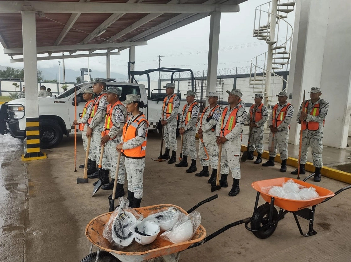 Los elementos ya apoyan a comunidades afectadas. Foto Guardia Nacional