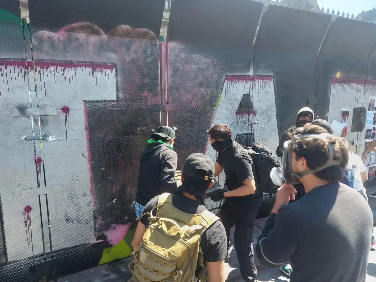 La dependencia hizo un llamado a todos los ciudadanos a “privilegiar las expresiones pacíficas”. Foto