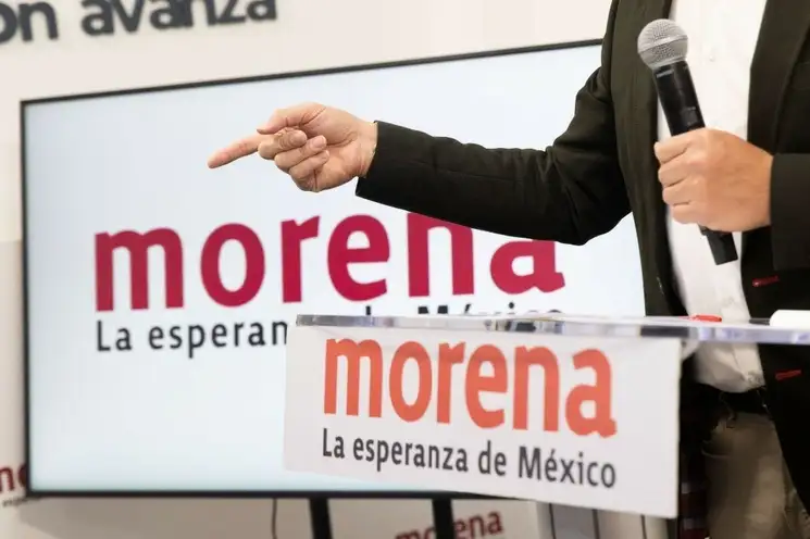 Los 22 gobernadores de la cuarta transformación expresaron en un posicionamiento conjunto su apoyo a la distribución de los libros de texto gratuito en todas las primarias del país. Foto Cuartoscuro / Archivo
