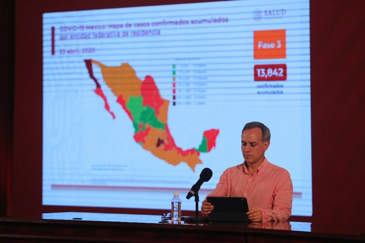 El subsecretario de Salud Hugo López-Gatell durante una de las conferencias diarias sobre Covid-19. Foto LA JORNADA/José Antonio López  