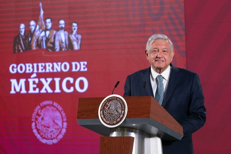 El presidente Andrés Manuel López Obrador, durante la conferencia matutina, en Palacio Nacional, el 16 de marzo de 2020. Foto Pablo Ramos