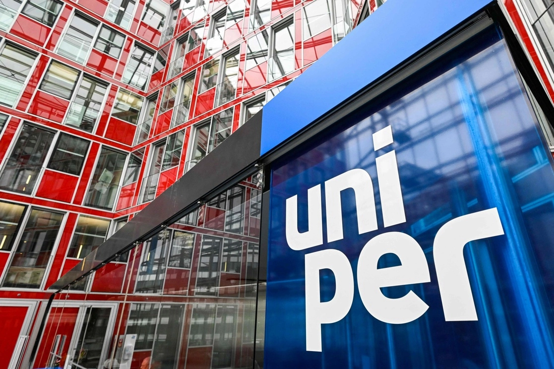 Logotipo del proveedor de energía Uniper en el vestíbulo de entrada de la sede de la empresa en Düsseldorf, en el oeste de Alemania. Foto Afp