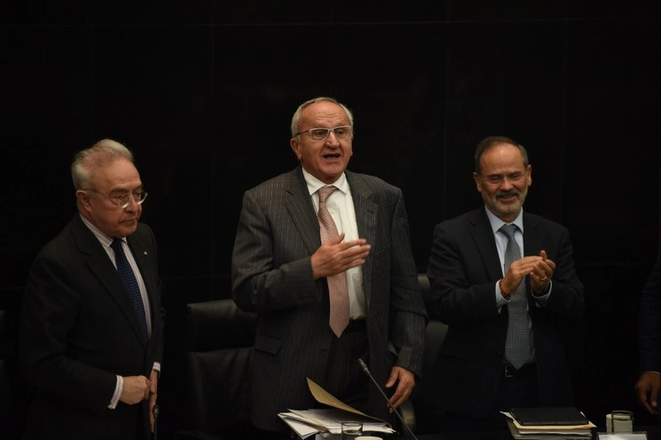 Imagen de archivo del subsecretario y negociador comercial para América del Norte, Jesus Seade (centro), durante la reunión de comisiones dictaminadoras del Protocolo de Enmienda del Acuerdo de Libre Comercio, México, EU, Canada, realizado en el Senado de la República. Foto Roberto García Ortíz