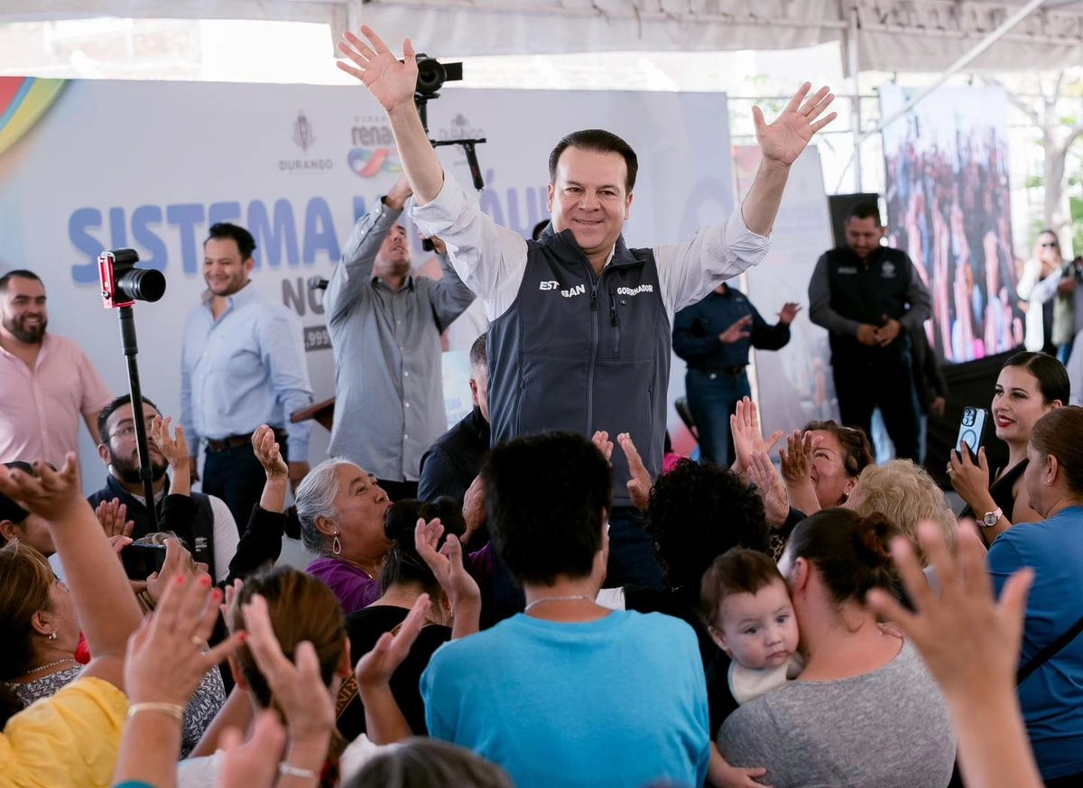 El gobernador de Durango, Esteban Villegas Villarreal anunció que el Gobierno del Estado deberá reducir en un 18% su plantilla laboral antes de que concluya 2025. Foto 