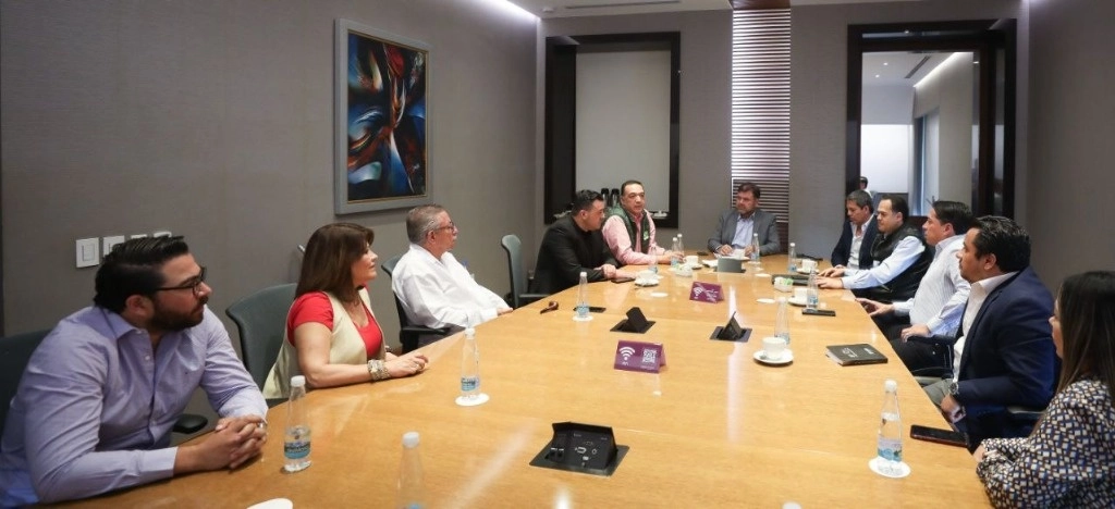 Aunque fue asesinada la candidata de Morena a la alcaldía de Celaya, Gisela Gaytán, no acudió al llamado la presidenta estatal del partido guinda, Adriana Guzmán Cerna. Foto cortesía