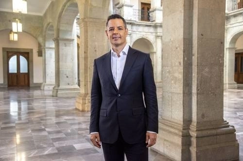 El gobernador de Oaxaca, Alejandro Murat. Foto La Jornada/ Archivo
