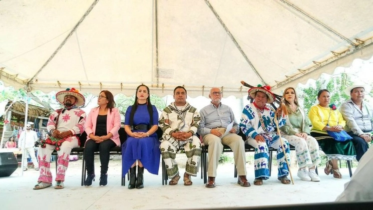 En el marco del Día Internacional de los Pueblos Indígenas, el gobernador Miguel Ángel Navarro solicitó al Congreso discutir y definir un presupuesto para las etnias nayaritas. Foto La Jornada