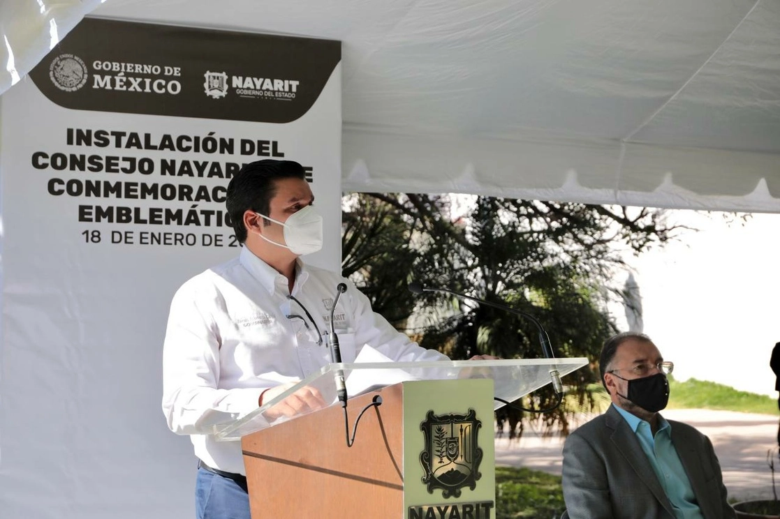 El gobernador de Nayarit, Antonio Echeverría García, reconoció que dejará una deuda de nueve mil millones de pesos al próximo gobierno que encabezará el morenista Miguel Ángel Navarro Quintero. Foto ‘La Jornada’ / Archivo