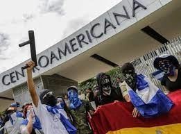 Estudiantes nicaragüenses durante las protestas sociales de 2018. Foto Afp