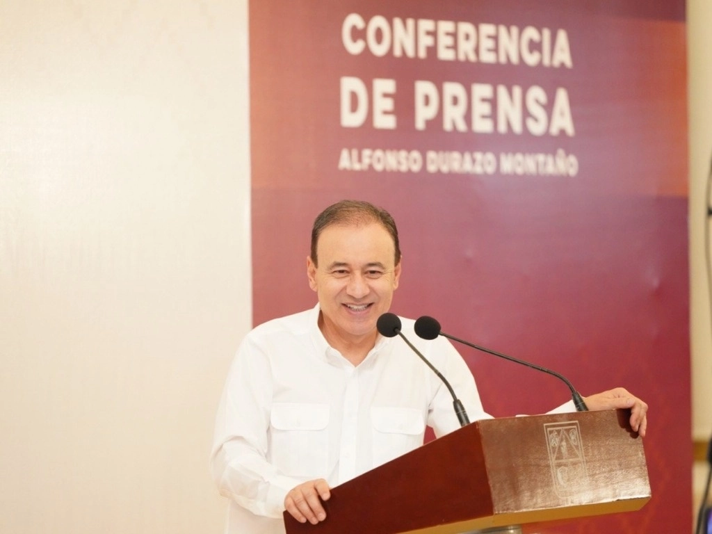 Alfonso Durazo durante el anuncio. Foto Cristina Gómez