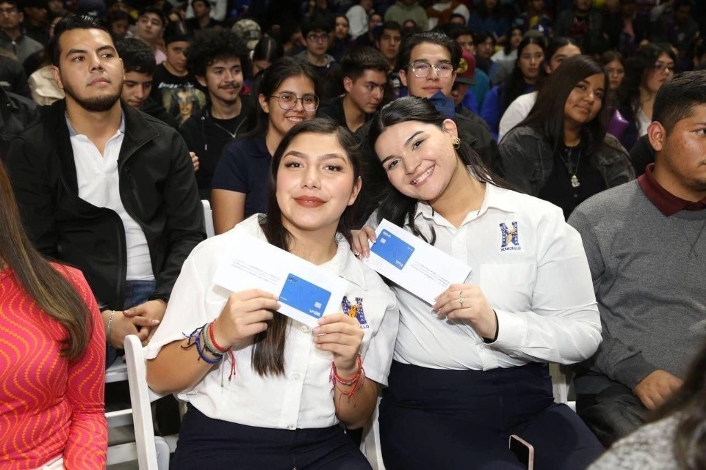 El programa Becas Sonora de Oportunidades ha otorgado más de mil 800 millones de pesos entre 2022 y 2024. Foto Cristina Gómez Lima 