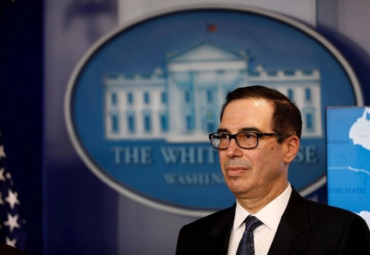 Steve Mnuchin, secretario del Tesoro seguirá negociando con la Cámara del Senado y la de Representantes el paquete de ayuda por Covid-19. Foto Xinhua