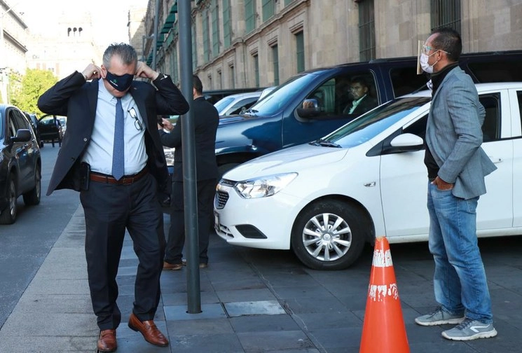 El presidente de la CONCAMIN, Francisco Cervantes Díaz, arriba a Palacio Nacional para el Informe de Gobierno del presidente Andrés Manuel López Obrador, el 1 de septiembre de 2020. Foto María Luisa Severiano