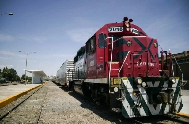 El proyecto de reubicar las vías del tren en Nogales no solo busca agilizar el tráfico y el comercio entre México y Estados Unidos. Foto Cuartoscuro / Archivo