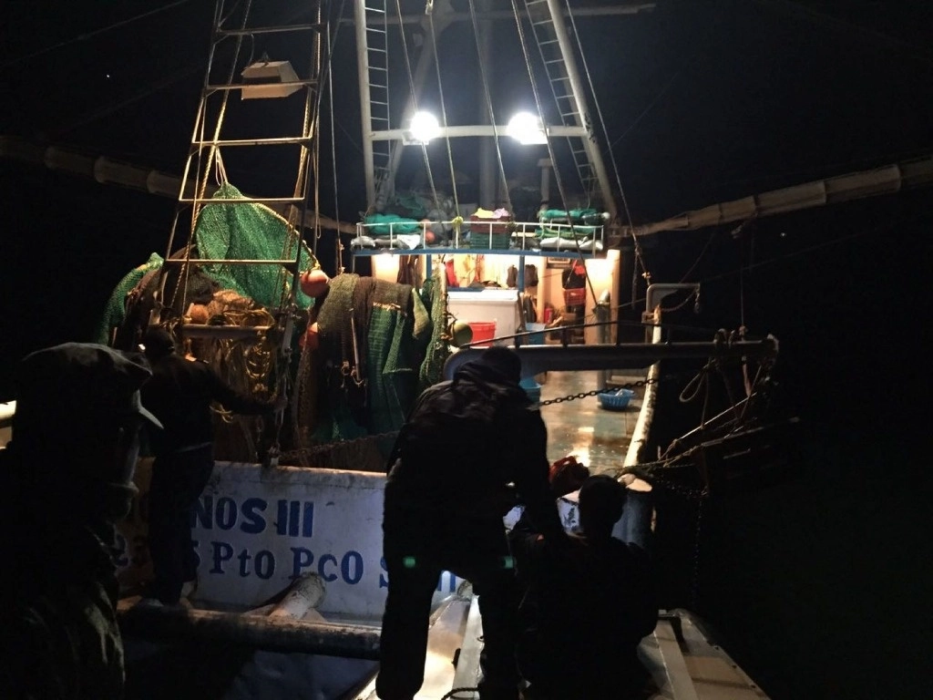 Embarcación asegurada en el Alto Golfo de California, en un área  protegida para la Vaquita Marina y Totoaba. Foto Cuartocuro / Archivo 