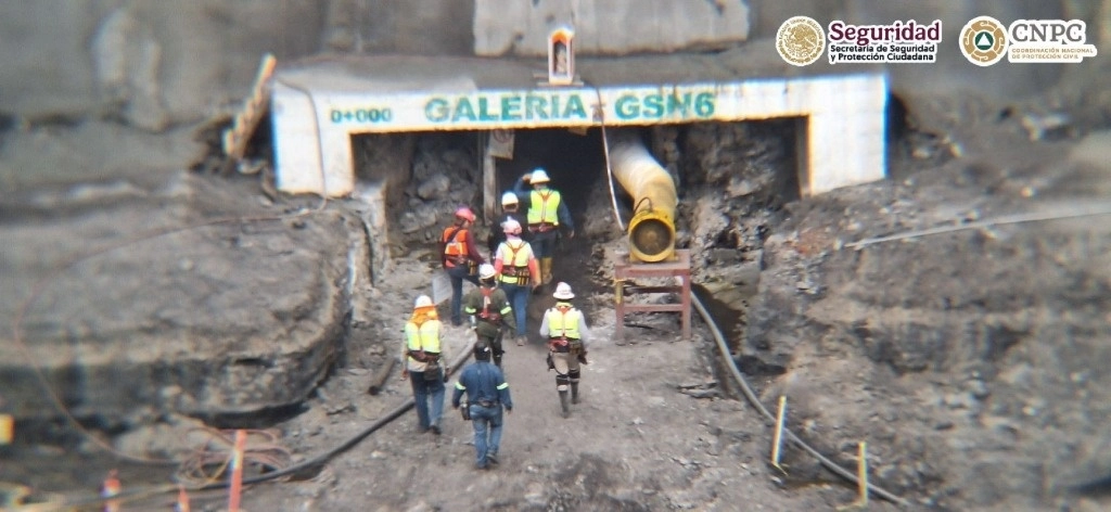Las labores de rescate en la mina El Pinabete continuarán durante las 24 horas del día, los siete días de la semana hasta encontrar al décimo y último minero atrapado. Foto a través de Cuartoscuro / archivo 