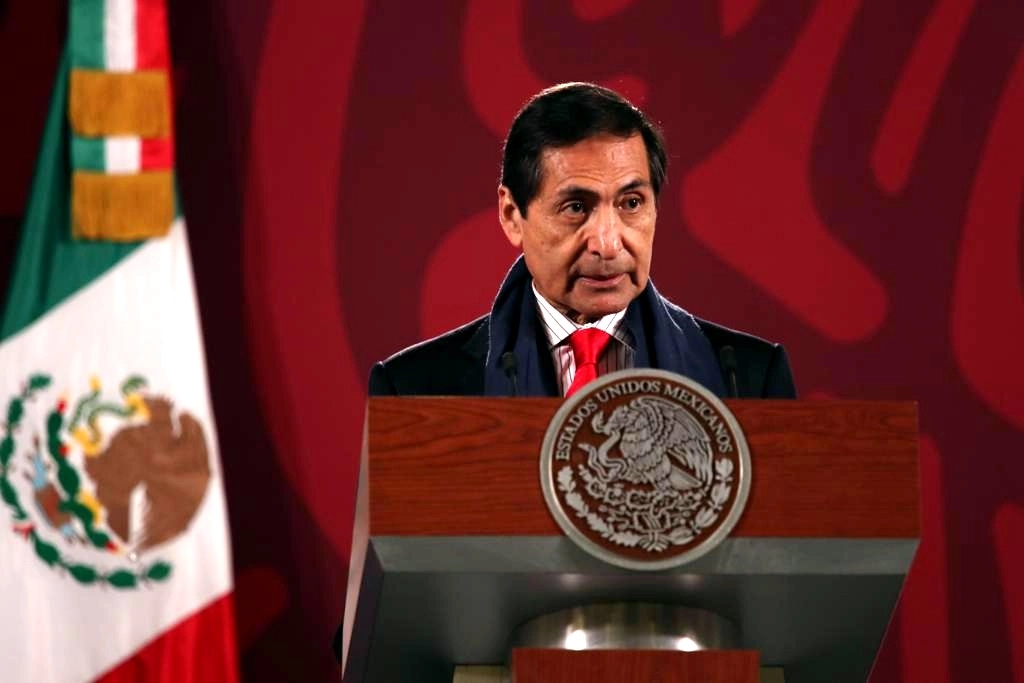 El titular de la Secretaria de Hacienda y Crédito Público, Rogelio Ramírez de la O, durante la conferencia presidencial matutina en Palacio Nacional, en la Ciudad de México, el 3 de octubre de 2022. Foto María Luisa Severiano